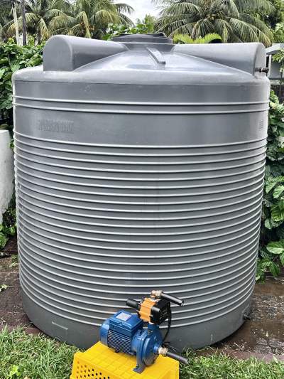 TANK 5000L + PUMP 1.5HP - Others on Aster Vender