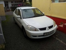 Mitsubishi glx - Compact cars on Aster Vender