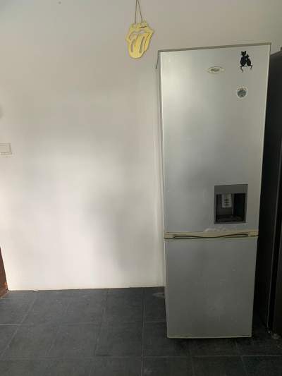 Pacific fridge / freezer with water dispenser - Kitchen appliances