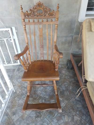 Rocking chair - Chairs on Aster Vender