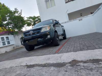 Hilux dec 07 for sale - Pickup trucks (4x4 & 4x2)