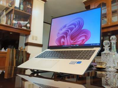 Huawei Matebook D16 Core i5 - Laptop