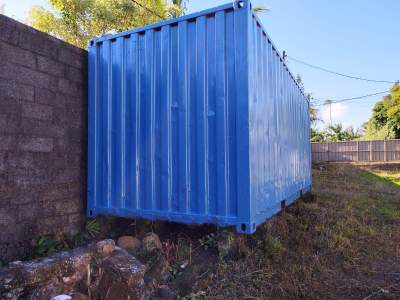 USED EMPTY CONTAINER 20 FT / 40 FT - Other building materials