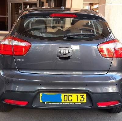 KIA RIO Hatchback - Family Cars