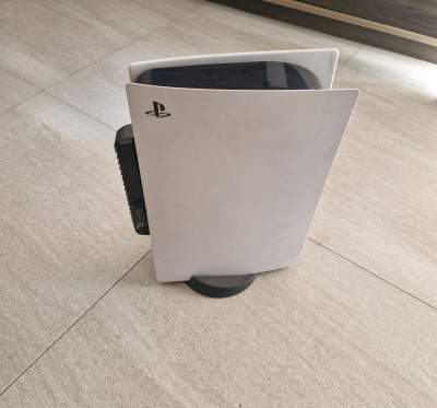 Ps5 console - PlayStation 4 (PS4)