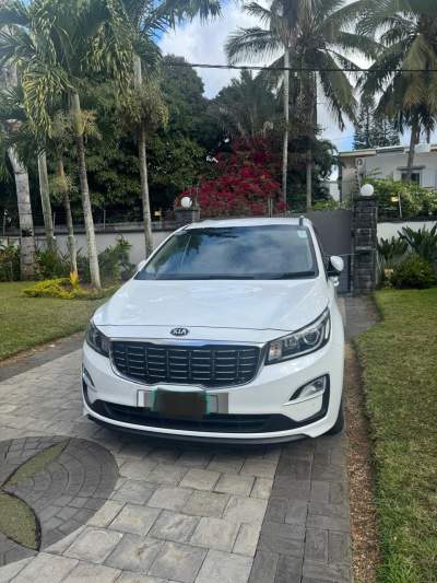 Kia Carnival-2019 - Passenger Van on Aster Vender