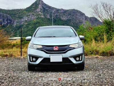 Honda Fit-2015 - Compact cars