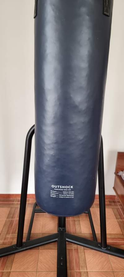 Brand new decathlon punching bag - Fitness & gym equipment on Aster Vender