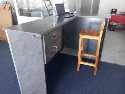 BAR COUNTER - Kitchen Tables