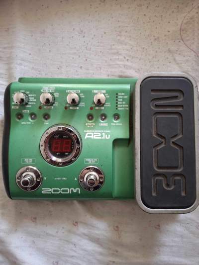 Zoom A2.1u Acoustic Guitar Multi Effects Pedal with USB Interface - Processors, effects, etc