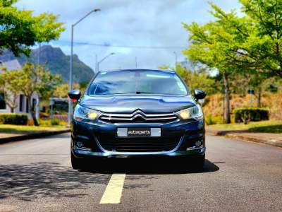 Citroen c4-2014 - Family Cars on Aster Vender