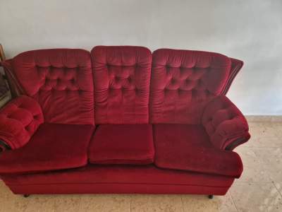 5 pieces Red velvet Sofa in great condition  origin UK - Sofas couches