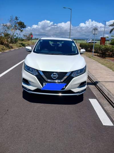 Nissan Qashqai 1.2 Accenta 2019 - SUV Cars