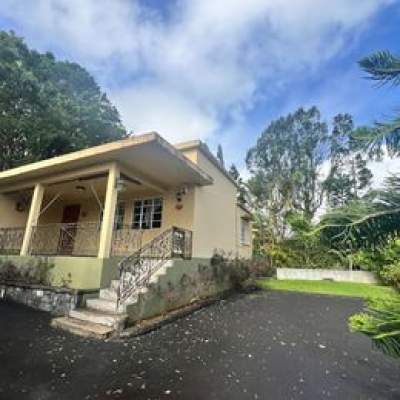 House in 27.2Perch land Curepipe for sale 14M - House