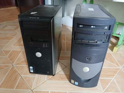 2 CPU for sale for Parts and Fittings - Processor (CPU)