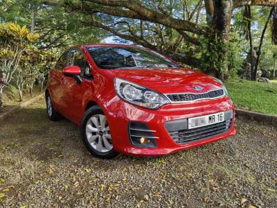 KIA RIO 1.4 2016 - Family Cars