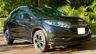 For Sale: 2017 Honda Vezel Z-Sensing Hybrid - SUV Cars