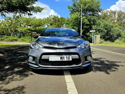 Kia Cerato Coup T-GDi 2018 - Compact cars