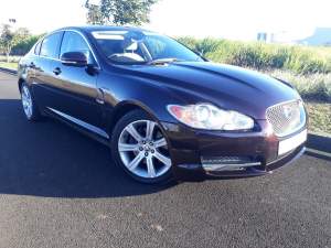 2010 Jaguar XF 2.0 - Luxury Cars on Aster Vender