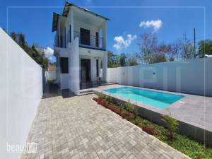 A fully furnished Villa is for sale la Salette,  G-Baie - Beach Houses on Aster Vender