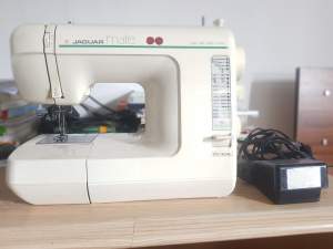 Sewing machine jaguar - Sewing Machines on Aster Vender