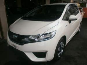 HONDA FIT HYBRID L PACKAGE - Family Cars on Aster Vender