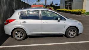 Nissan Tiida - Compact cars on Aster Vender