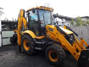 JCB 3CX - Excavator & Loader on Aster Vender