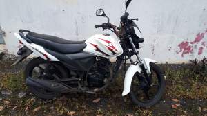 Suzuki Hayate 110 CC - Roadsters on Aster Vender