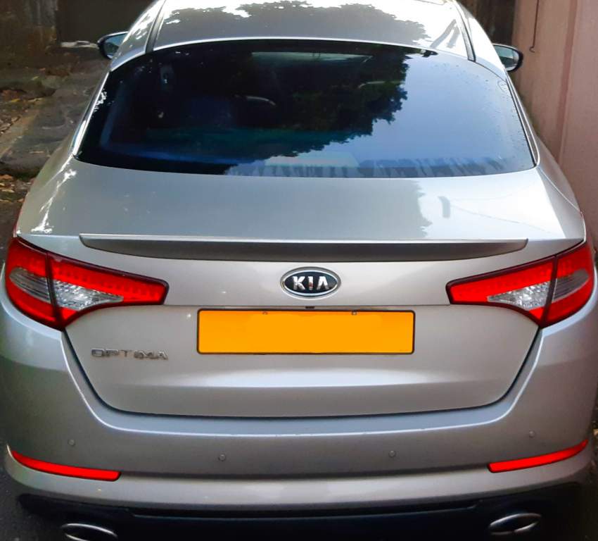 KIA Optima  - 3 - Luxury Cars  on Aster Vender