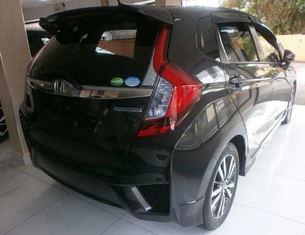 HONDA FIT S PACKAGE - 4 - Family Cars  on Aster Vender