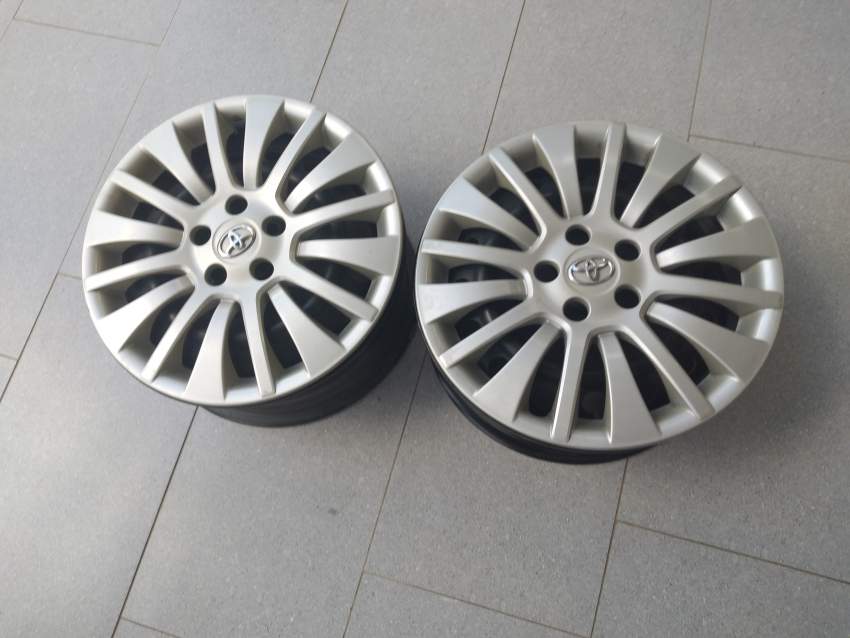 Jantes et sophinet Toyota allion  - 0 - Spare Parts  on Aster Vender