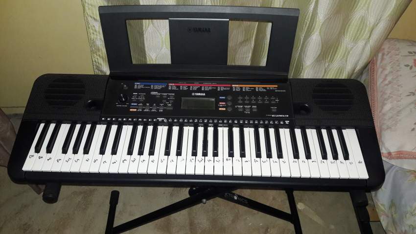 Yamaha psr-263 - 0 - Clavinet  on Aster Vender