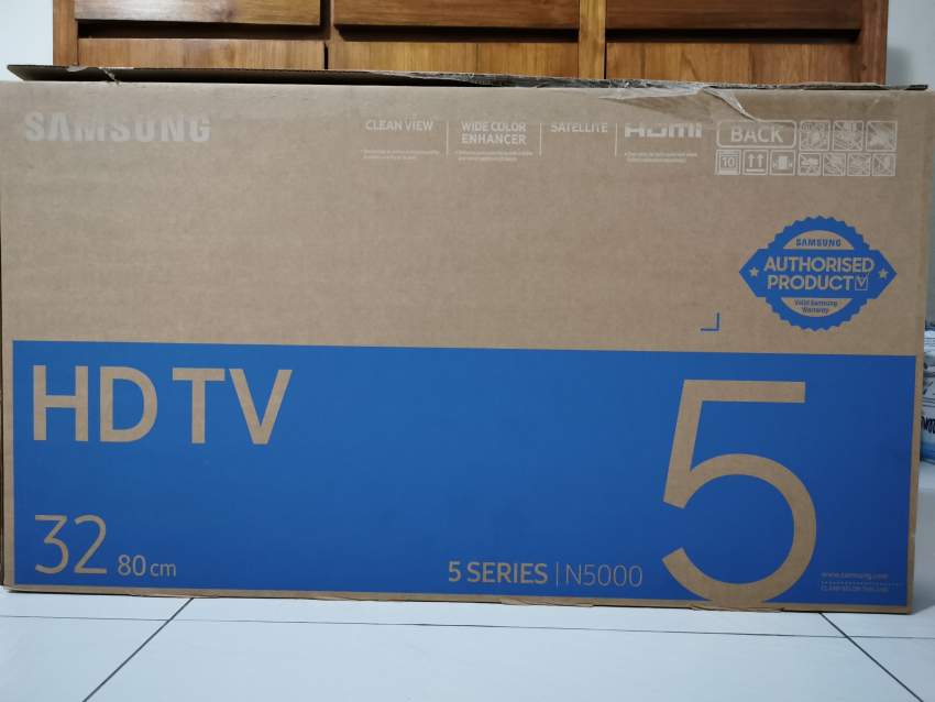 SAMSUNG TV 32