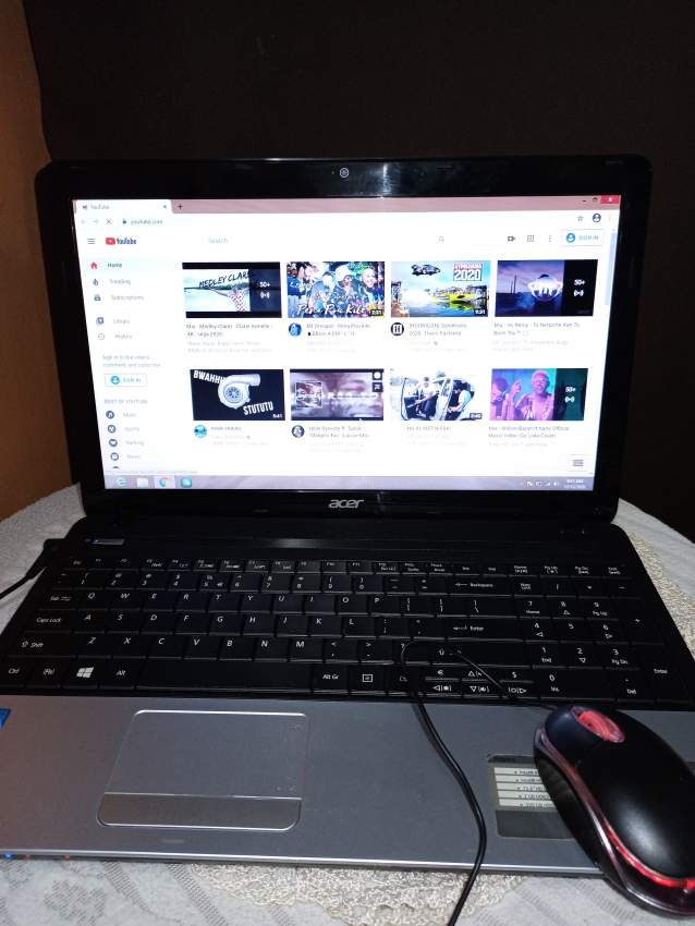 Laptop Acer Aspire E1 series  - 3 - Laptop  on Aster Vender