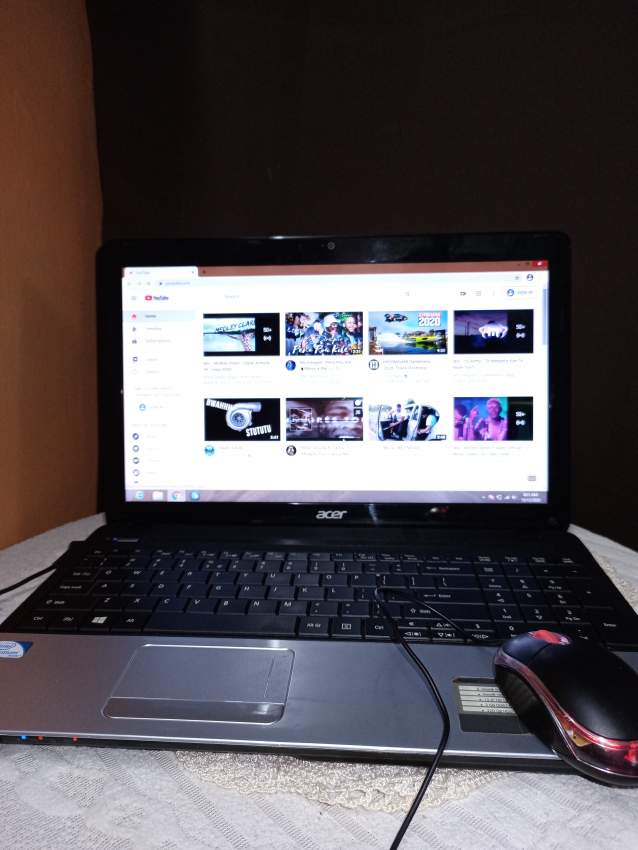 Laptop Acer Aspire E1 series  - 2 - Laptop  on Aster Vender