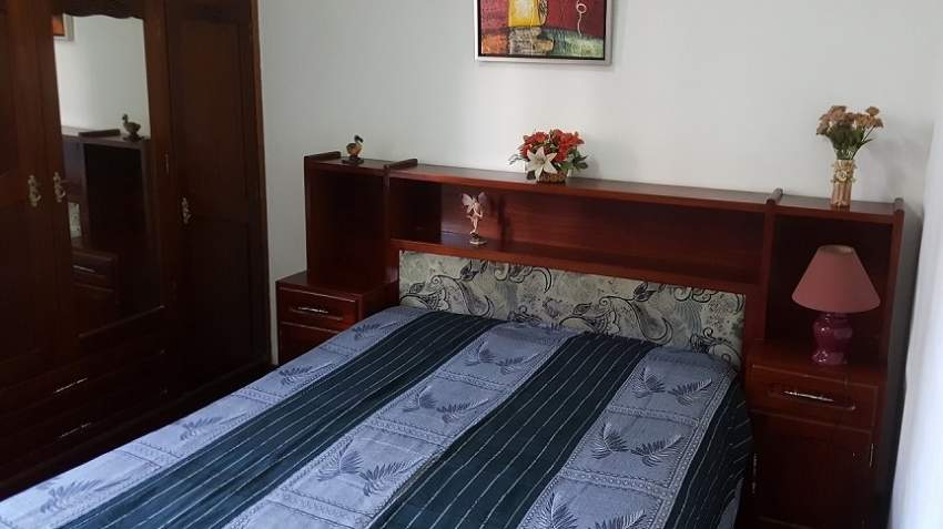 Queen size bed - 0 - Bedroom Furnitures  on Aster Vender