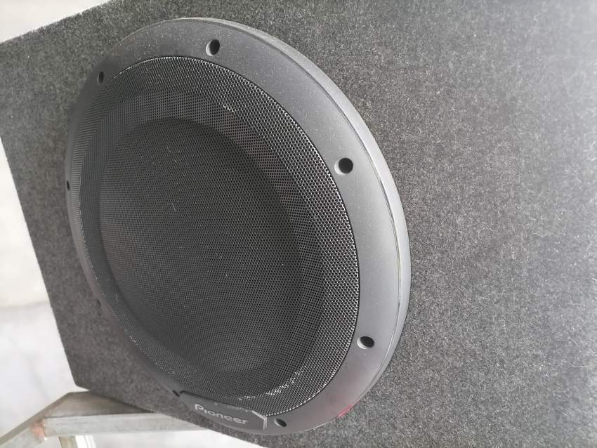 Active Pioneer subwoofer  - 1 - Pioneer Car Audio  on Aster Vender