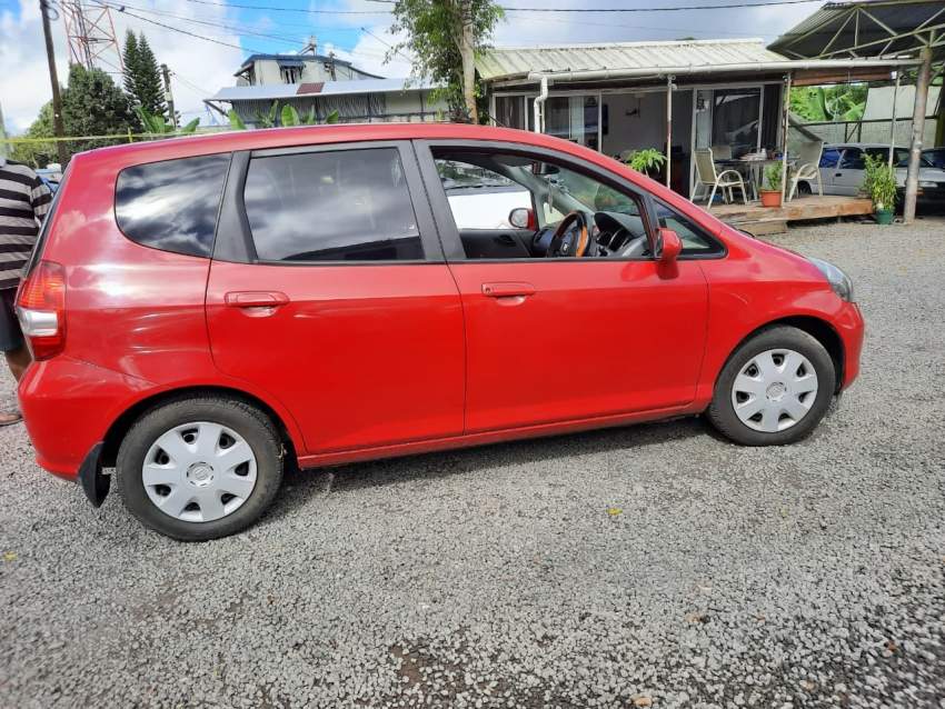 Honda Fit Year 03 - 0 - Compact cars  on Aster Vender