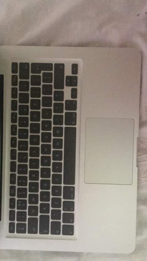 MacBook  - 1 - Mac  on Aster Vender