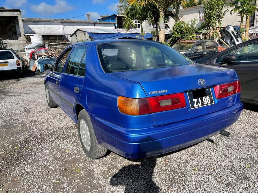 Toyota premio YR 96  - 4 - Family Cars  on Aster Vender