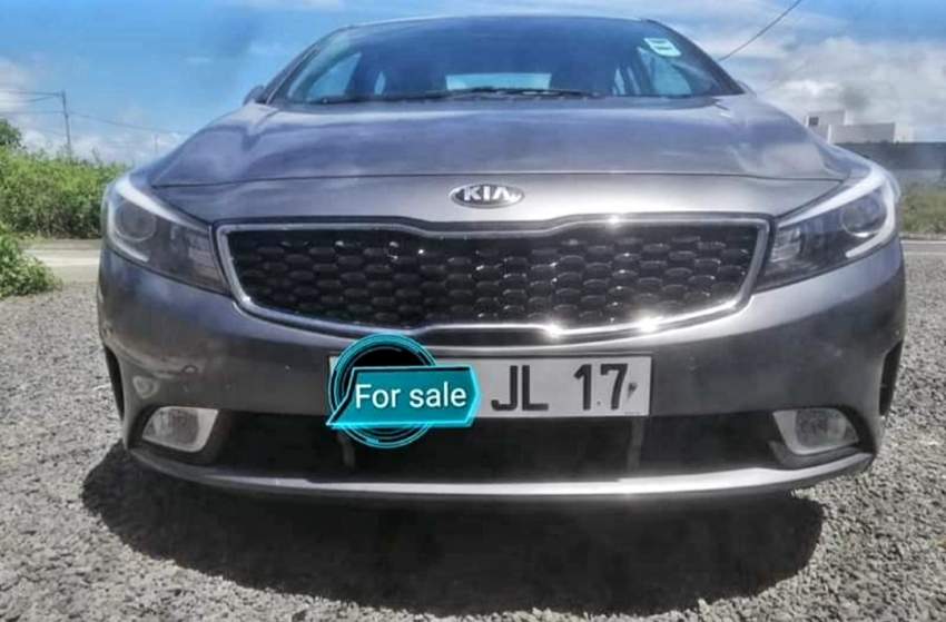 Kia Cerato  - 13 - Family Cars  on Aster Vender