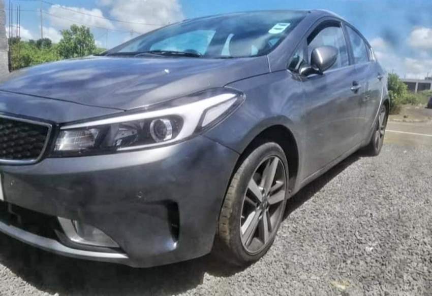 Kia Cerato  - 15 - Family Cars  on Aster Vender