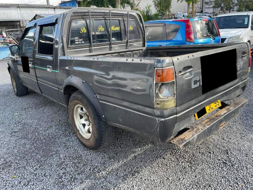 2x4 Chevrolet LUV YR 95  - 3 - Pickup trucks (4x4 & 4x2)  on Aster Vender