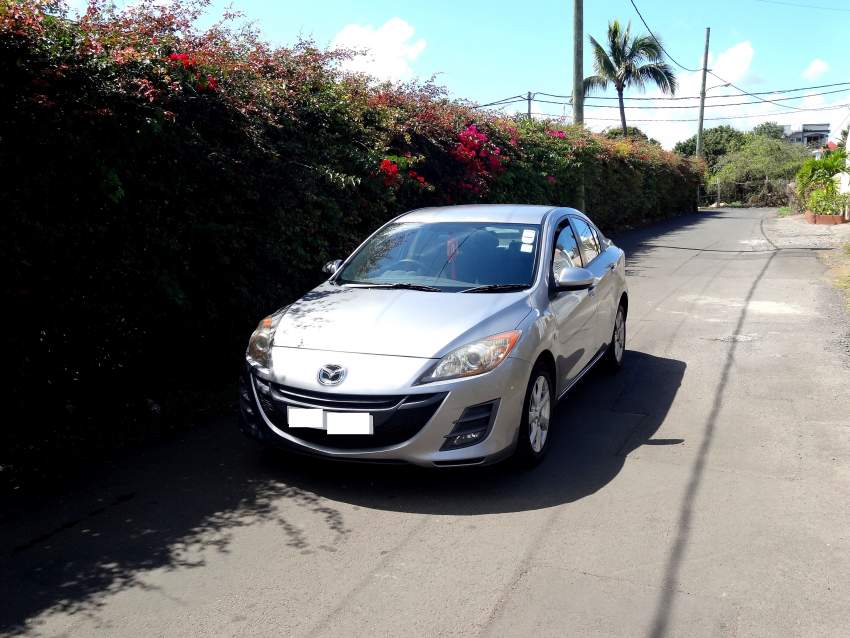 Mazda 3 Japan - 6 - Family Cars  on Aster Vender