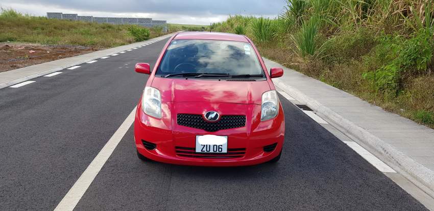 Toyota vitz - ZU06 - Auto -  Call 59010243 - 1 - Family Cars  on Aster Vender