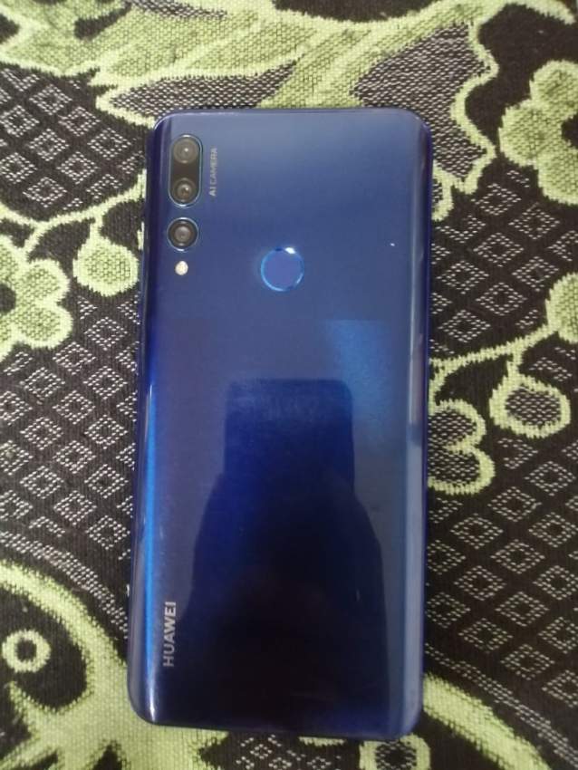 Huawei y9 prime 2019  - 1 - Huawei Phones  on Aster Vender