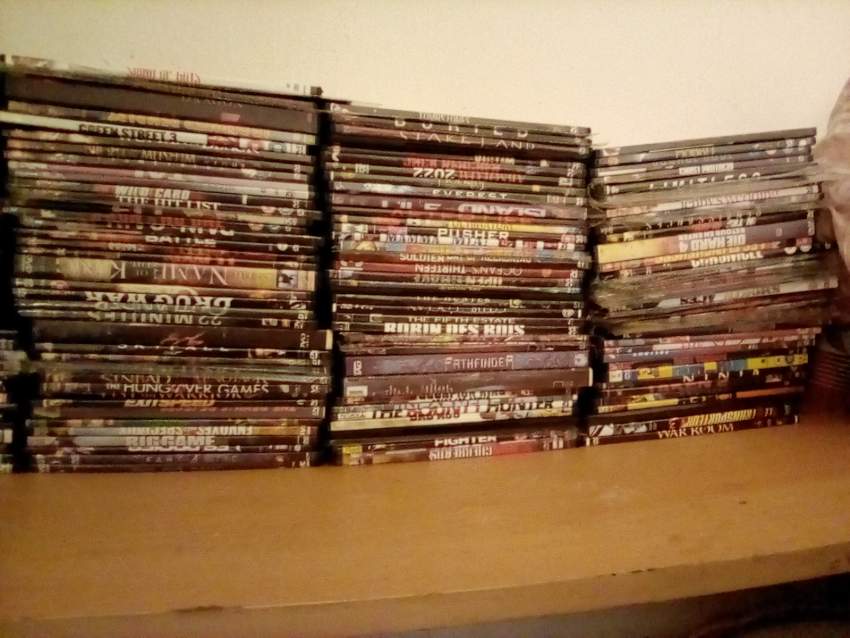 Lot de films DVD a vendre - 1 - Others  on Aster Vender