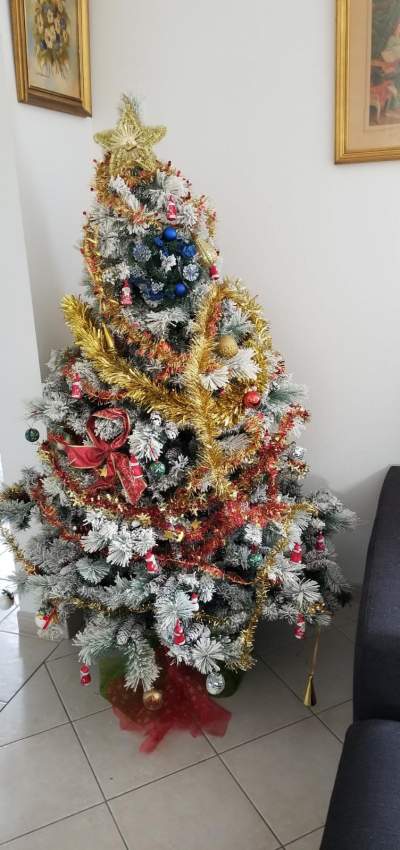 Christmas Tree with lot of accessories decoration - 0 - Others  on Aster Vender