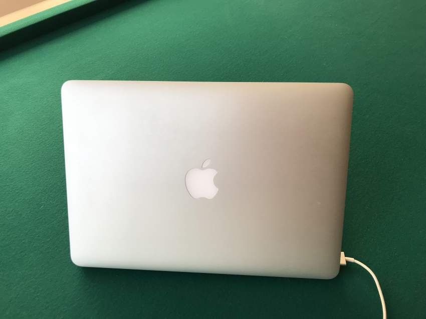 MacBook Pro  - 2 - Laptop  on Aster Vender